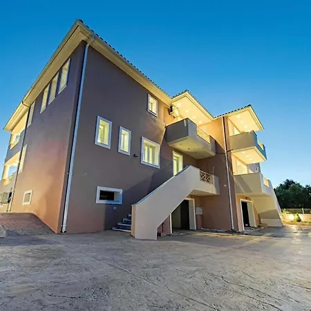 Sleeps 6 Air Con Wifi Vilă Tsilivi (Zakynthos)